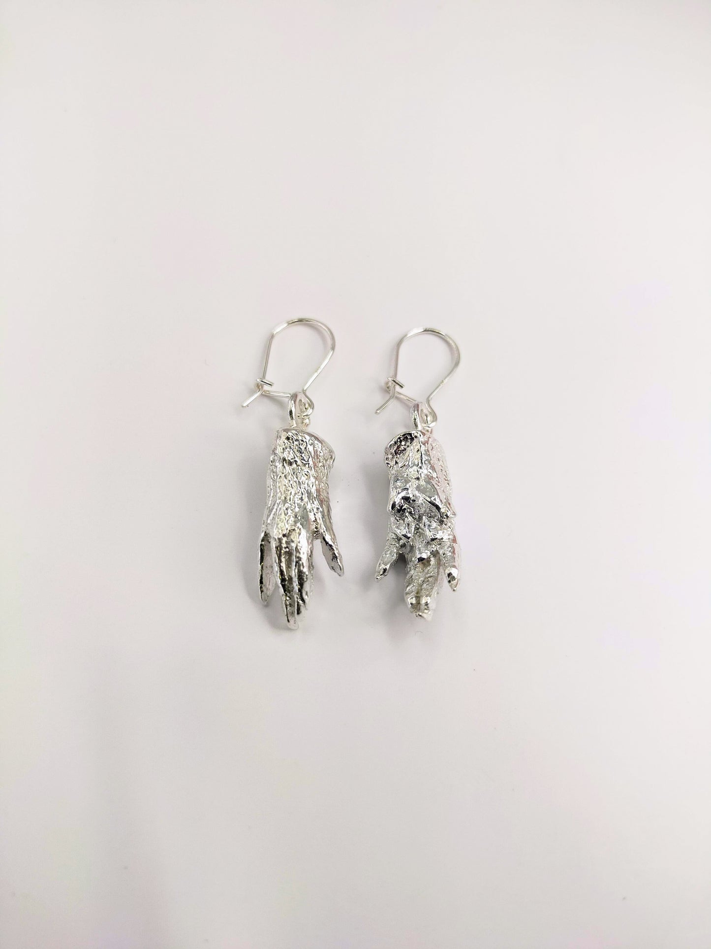 ✨PRE-ORDER✨Silver Rat Paw Earrings
