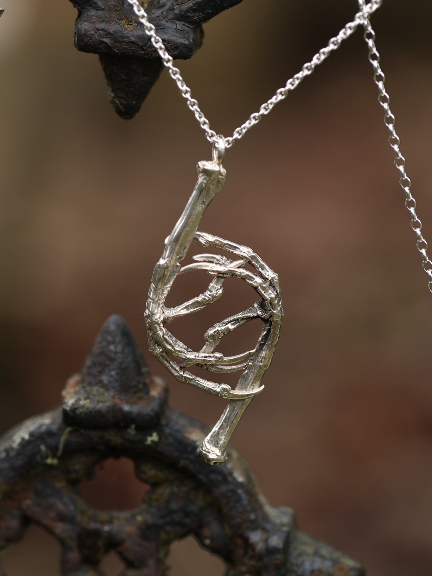 ✨PREORDER✨Silver Blackbird Claw Vortex Pendant
